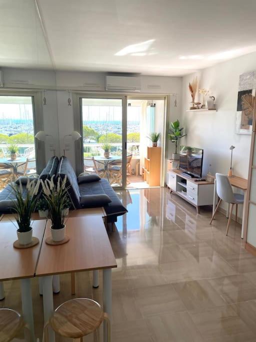 Studio Port Marina - Parking Prive, Climatise Au Ducal Villeneuve-Loubet Exterior photo